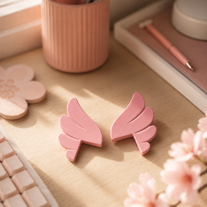 Kamakura — Angel Wing Monitor Ornament